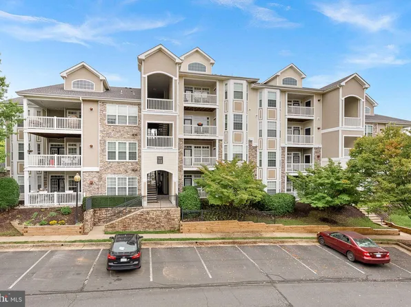 502 Sunset View Ter SE Unit 206, Leesburg, VA 20175