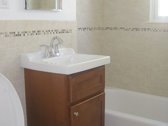 2nd image of 428 Beach 134th St #1
