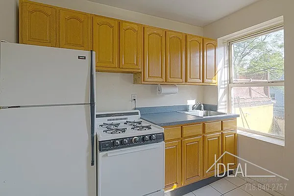 Rented by Ideal Properties Group | media 2