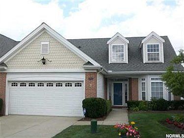 2nd image of 451 Rosebury Ct #3