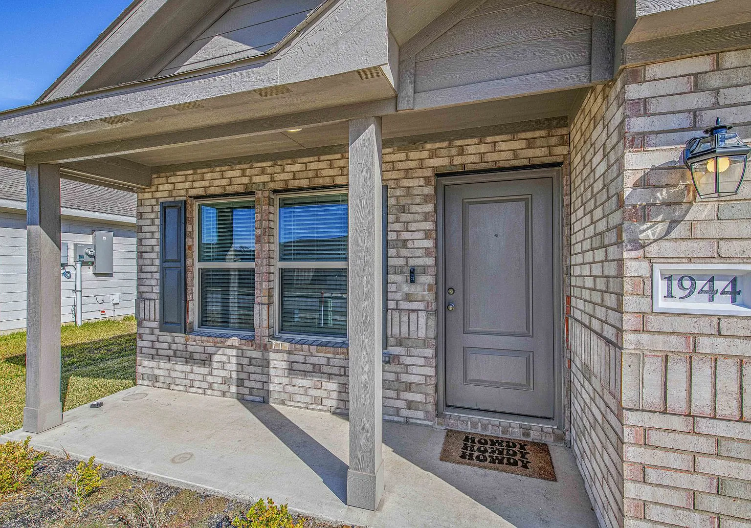 New Home In Pleasant Hill Available For December Move In! — Photo 2