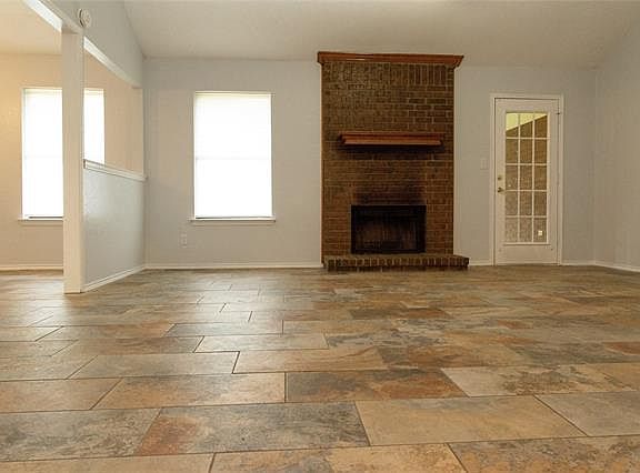 4th image of 6521 Westridge Dr