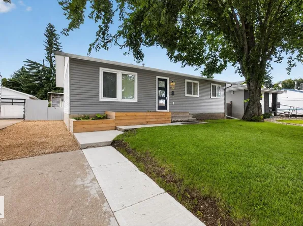 5 Maywood Rd, Strathcona County, AB T8A 0J9