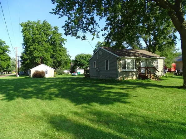 315 Cedar St, Pepin, WI 54759