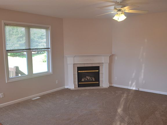 2nd image of 3229 S Southern Oaks Dr