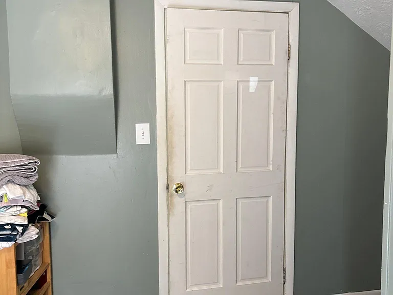 1421 Lyons Ave — Photo 27