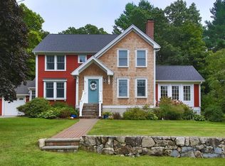 21 Short St, Reading, MA 01867