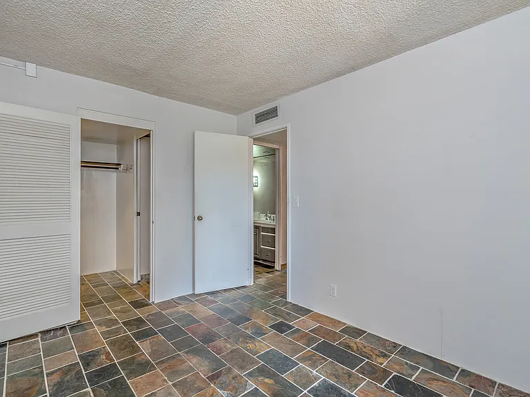 217 Prospect St #B2 — Photo 5