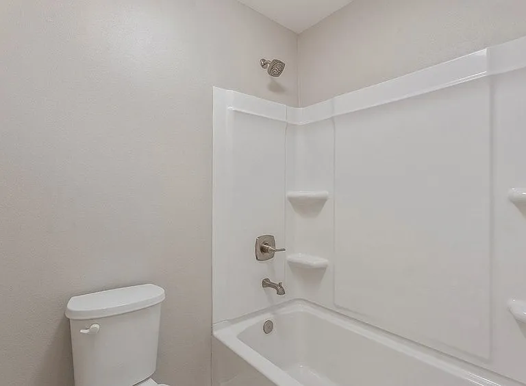 2689 W Mount Comfort Rd — Photo 13