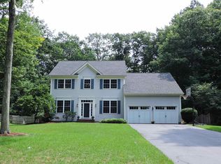 71 Sydney Dr, Essex, VT 05452