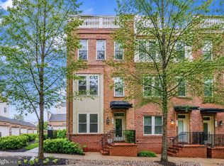 1121 S Lincoln St, Arlington, VA 22204