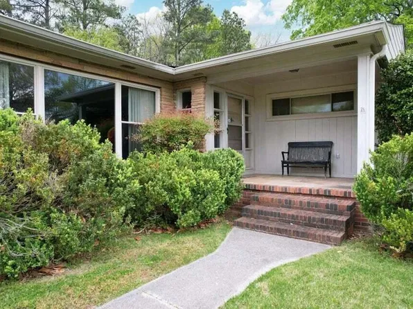 208 Country Club Dr SW, Cleveland, TN 37311