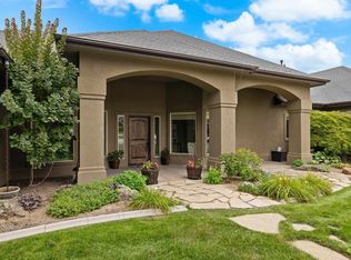 9645 Umpqua River Ct, Garden City, ID 83714
