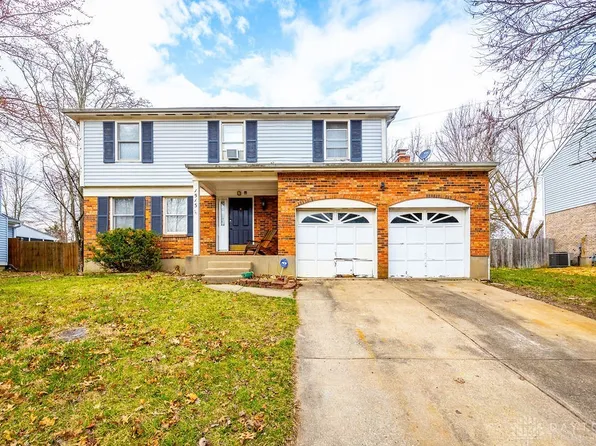 1513 Spruce Dr, Amelia, OH 45102