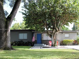 Kent Estates, Miami Springs, FL 33166