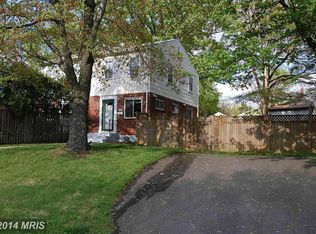 6847 Radcliffe Dr, Alexandria, VA 22307