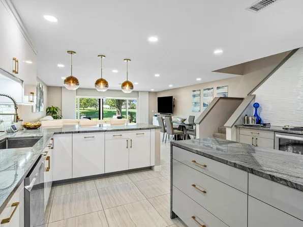 13 Westgate Lane #C, Boynton Beach, FL 33436