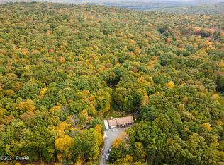 154 Creek Rd, Hawley, PA 18428