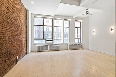 Rented by AVENUE 8 INC