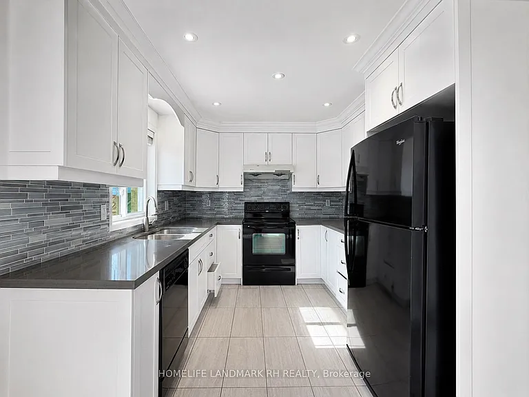 8 McKennon St — Photo 8