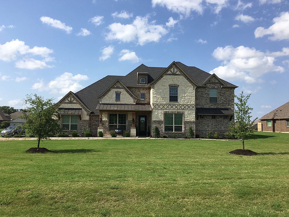 1st image of 8213 Preserve Oaks Dr
