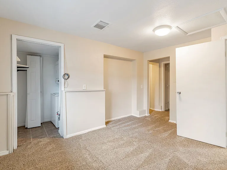 6901 Grandview Ave #B — Photo 12
