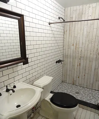 Rented by Lofts and Flats LLC | media 2