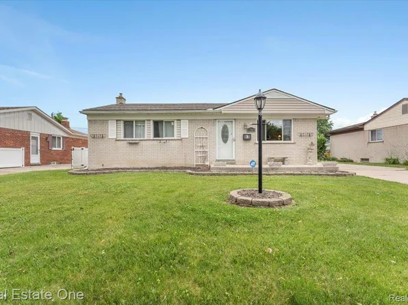 13569 Windermere St, Southgate, MI 48195