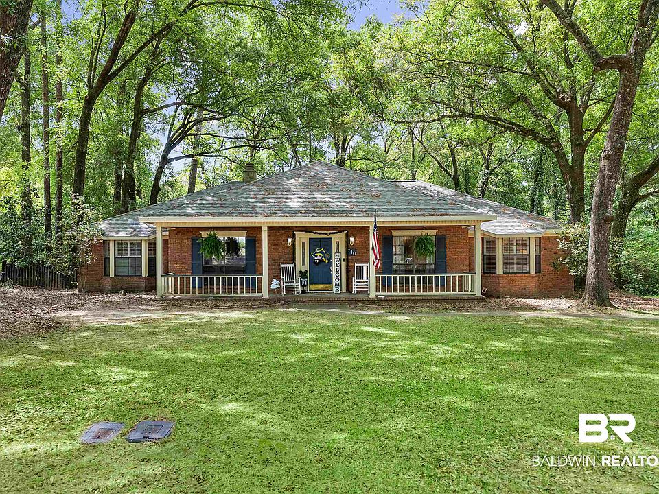 1st image of 710 Holly Dr