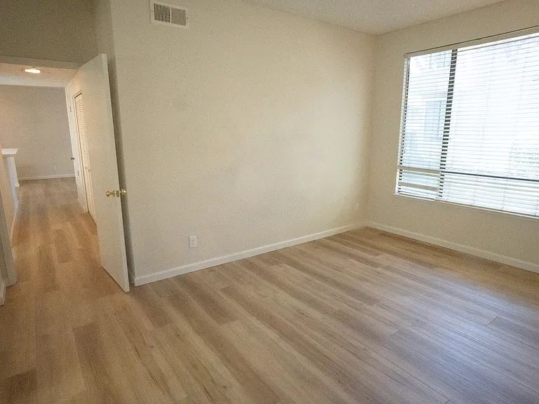 6496 Buena Vista Dr #A — Photo 13