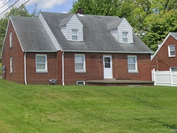 2403 Newton St, Jasper, IN 47546