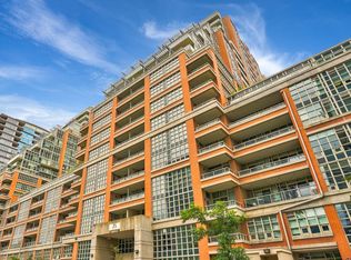 75 Liberty St #419, Toronto, ON M6K1Y4