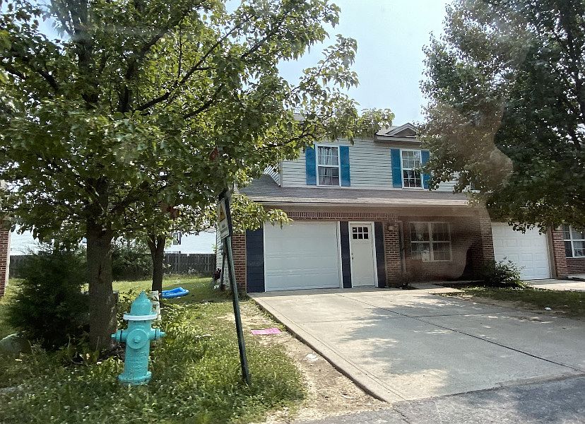 2nd image of 2939 Carson Dr