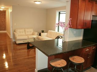 2032 31st St APT D4, Astoria, NY 11105