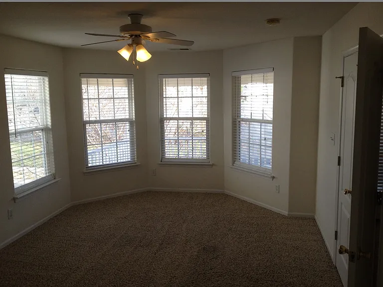 837 Brittlebank Dr — Photo 21