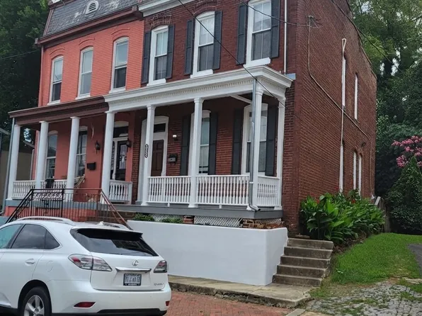 809 N 21st St, Richmond, VA 23223