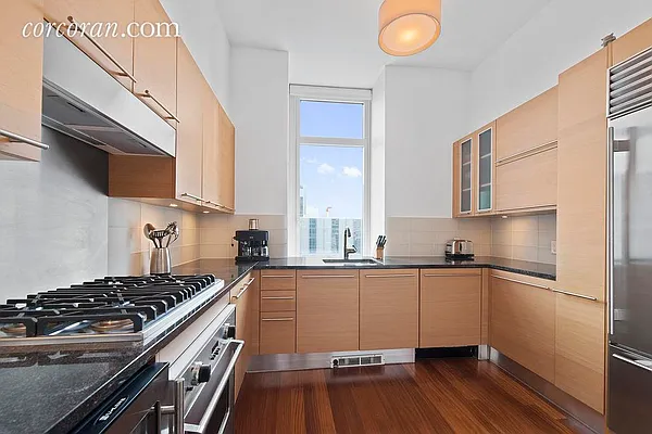 Sold by Corcoran | media 2