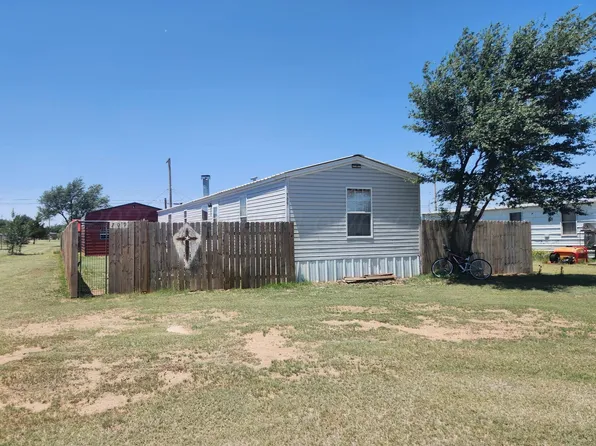 709 Ritchie Ave, Panhandle, TX 79068
