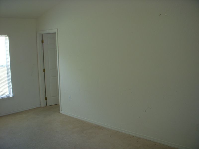 2nd image of 462 Gannet Ct