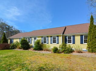 836 Cotuit Rd, Mashpee, MA 02649