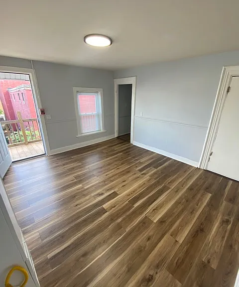 152 Washington St #2R — Photo 5