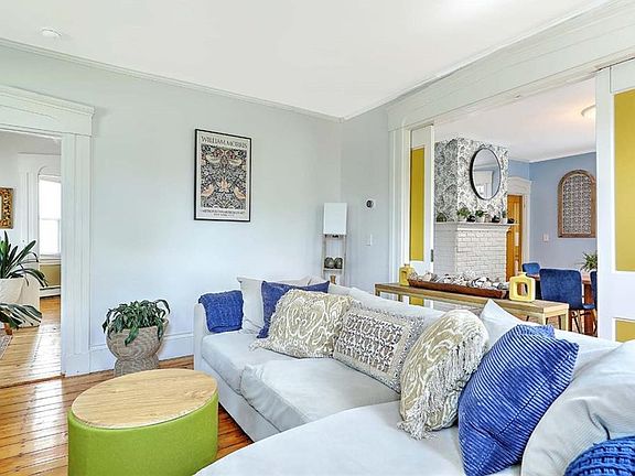5th image of 149 Earle St