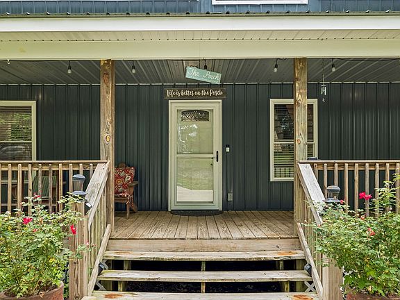 5th image of 509 Iron Hill Rd