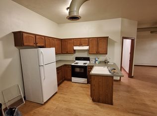 107 W North Water St #D, New London, WI 54961