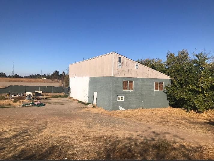 2nd image of 6801 W 6th St