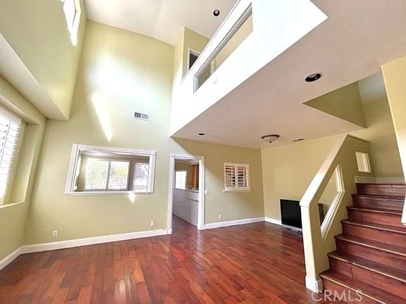 2nd image of 2036 Villa Del Lago Dr Unit A
