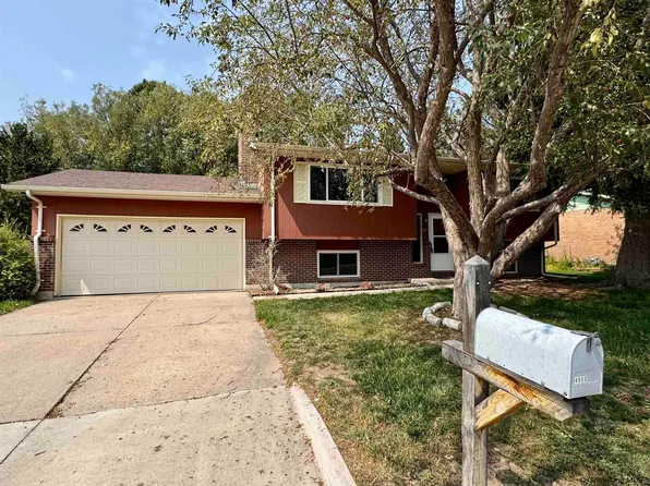 4900 Mountain Rd, Cheyenne, WY 82009