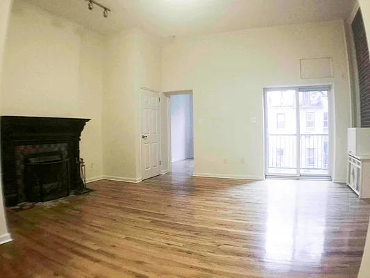 Rented by Francine Realty | media 12