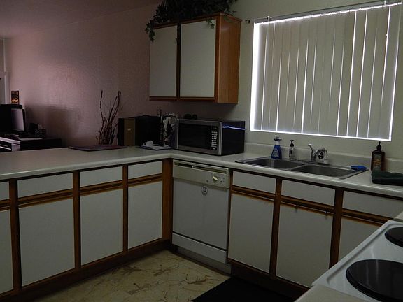 3rd image of 11011 E Delta Ave
