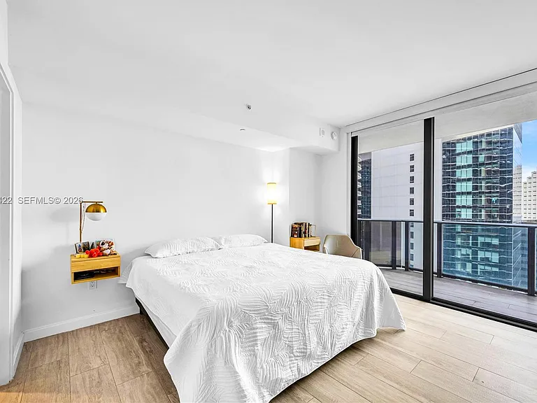 45 SW 9th St #2103 — Photo 17